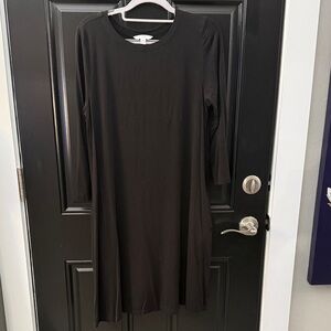 Time and Tru Elegant Black Long Sleeve Dress